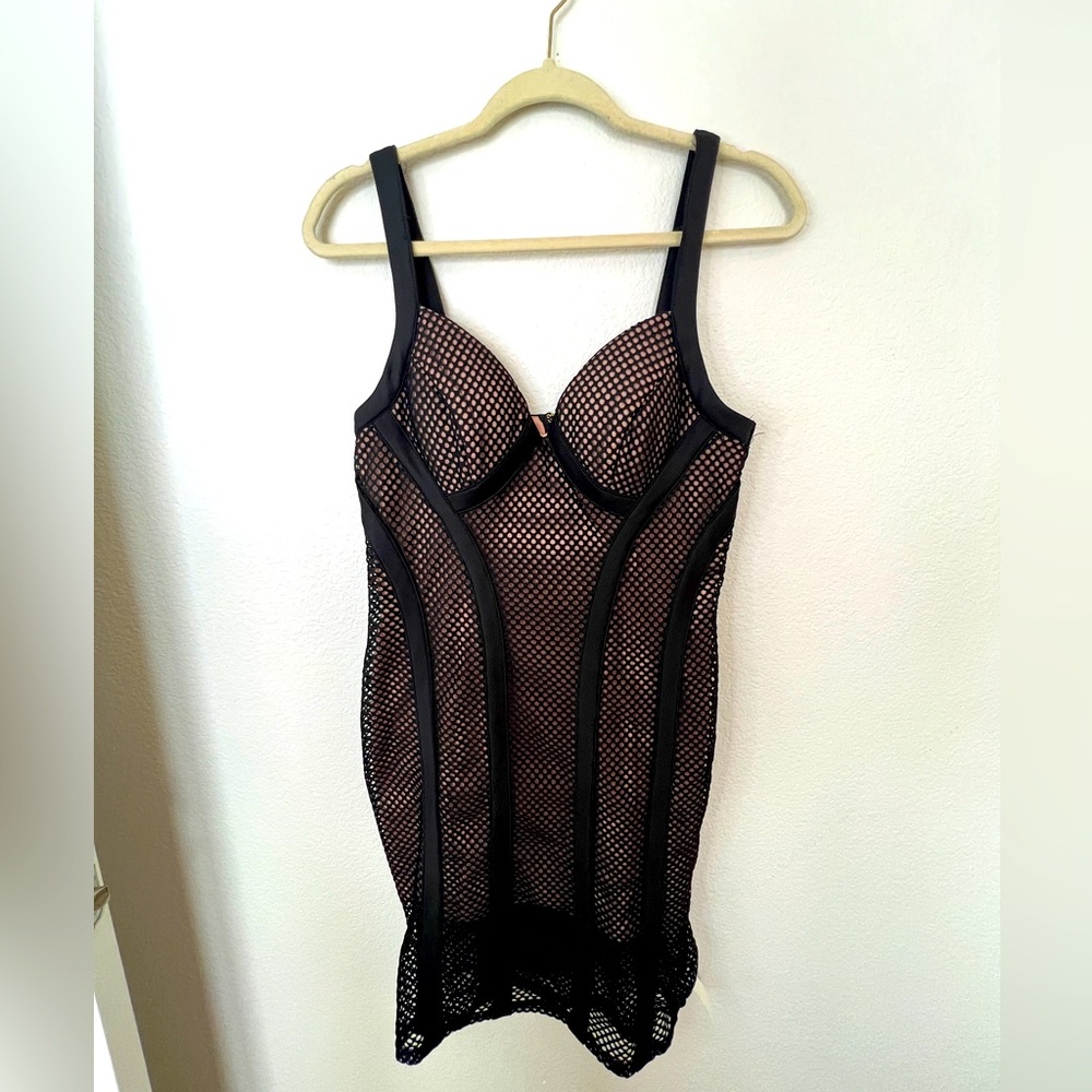 Cocktail dress size M.   Brand new with tags